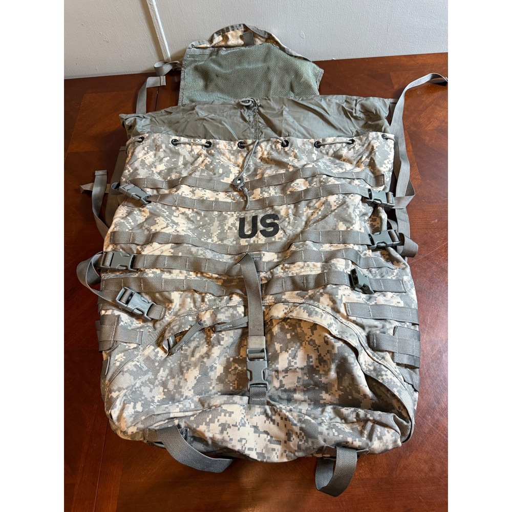 US Military MOLLE II Large Rucksack UCP Digital Camo The Specialty Group Inc.